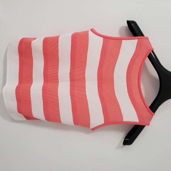 Salmon Pink Sleeveless Knit (fits S) - Picture 2 of 2